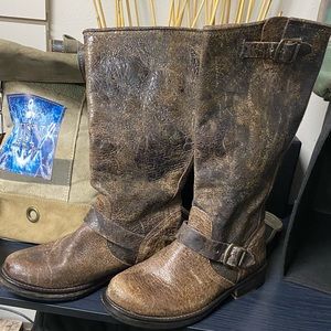 Steve Madden Leather Distressed Boots   (6 1/2 or 7). New